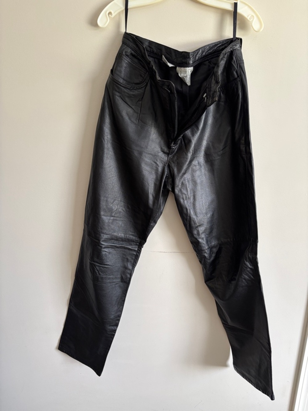 Vintage Jones New York Black Straight-Leg Leather Pants